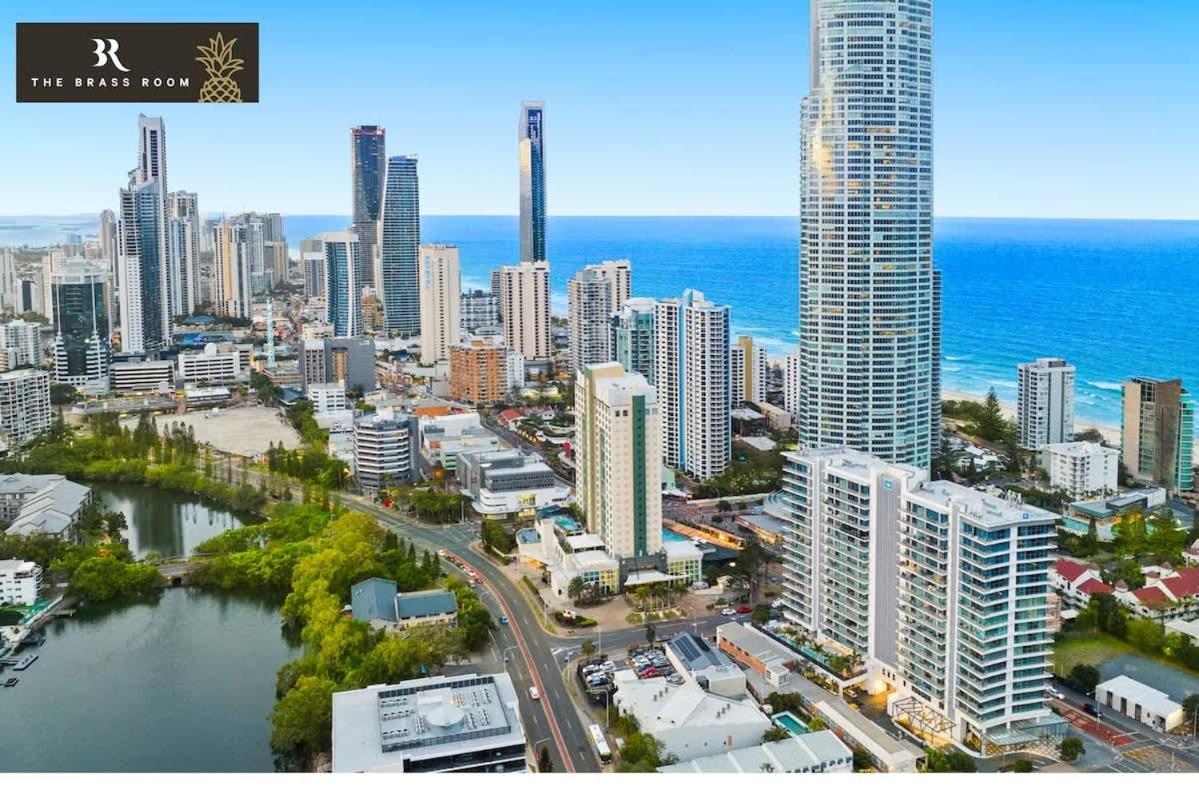 Holiday home The Brass Pineapple Surfers Paradise 4217
